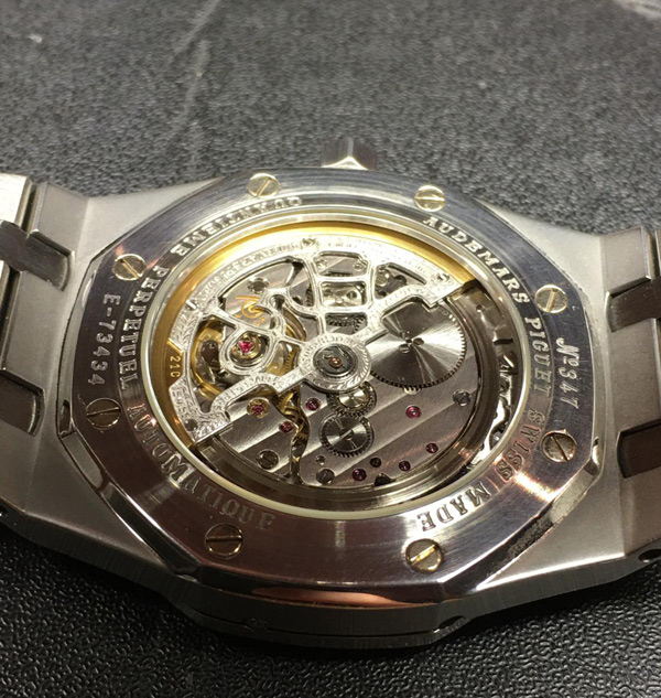 Riparazione e restauro orologi a Firenze